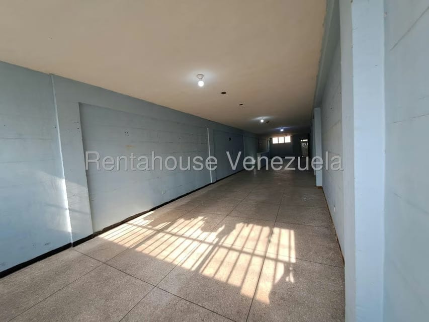 Comercial (Local Comercial) en Venta en Avenida Miranda, Aragua - 15