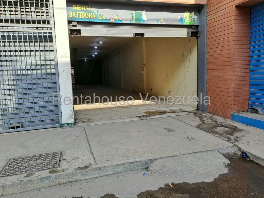 Comercial (Local Comercial) en Venta en Avenida Miranda, Aragua - 23