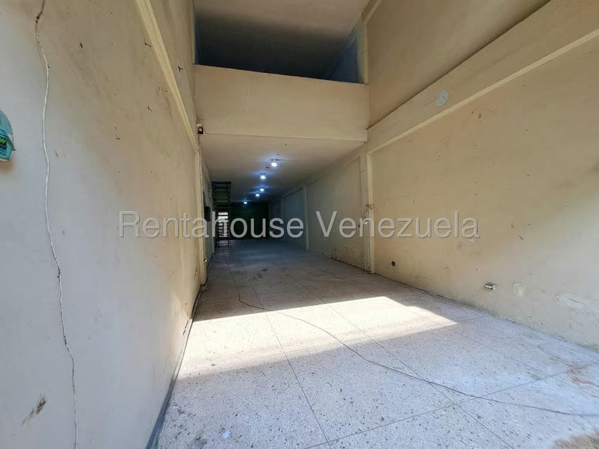 Comercial (Local Comercial) en Venta en Avenida Miranda, Aragua - 6