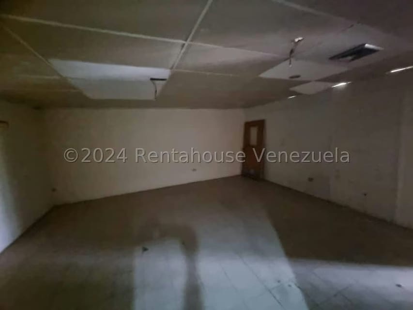 Comercial (Local Comercial) en Venta en Centro, Lara - 17