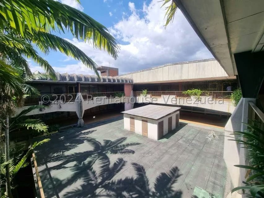 Comercial (Local Comercial) en Venta en Centro, Lara - 24