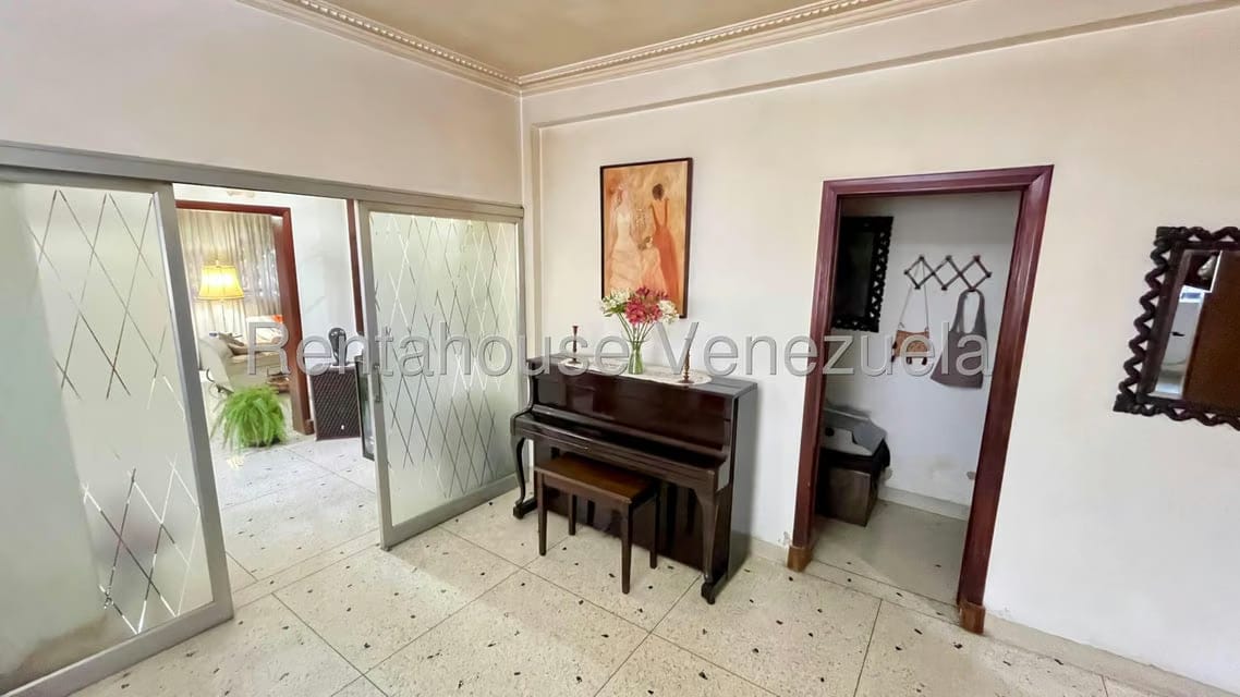 Casa (Duplex) en Venta en Alta Florida, Distrito Metropolitano - 13