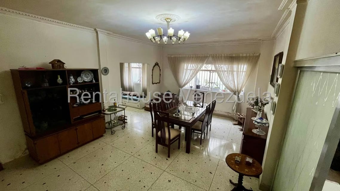 Casa (Duplex) en Venta en Alta Florida, Distrito Metropolitano - 14