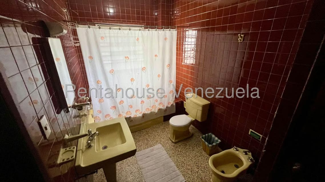Casa (Duplex) en Venta en Alta Florida, Distrito Metropolitano - 23