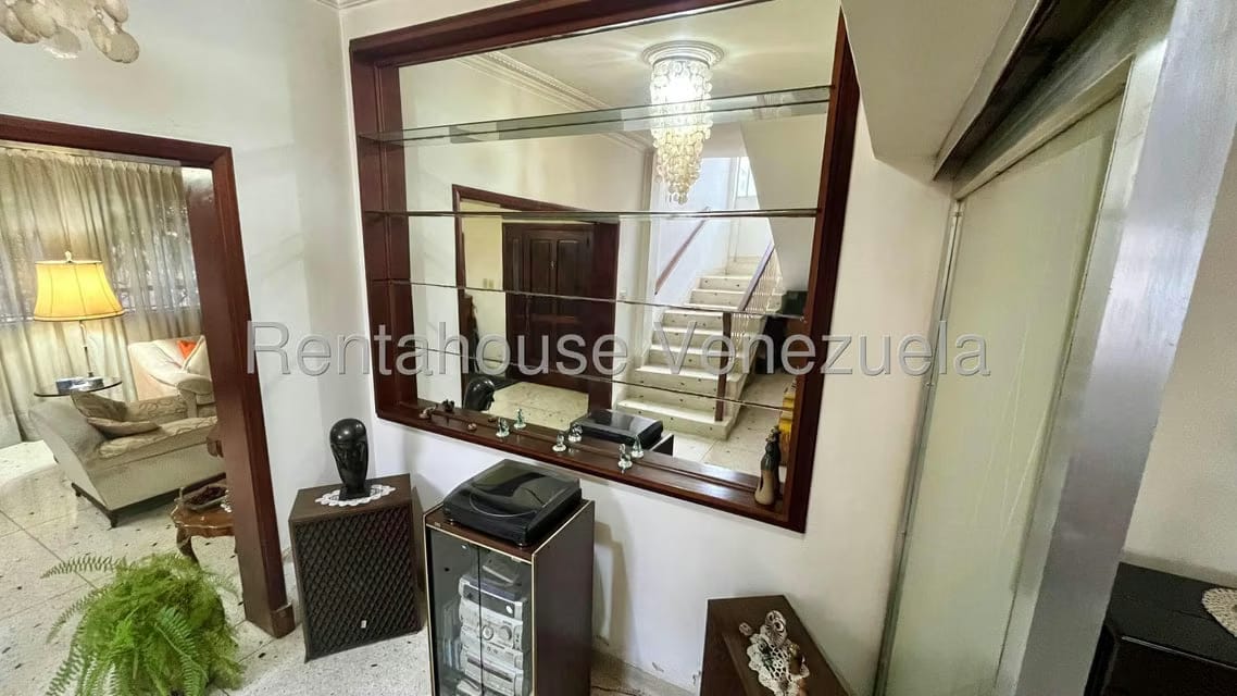 Casa (Duplex) en Venta en Alta Florida, Distrito Metropolitano - 6