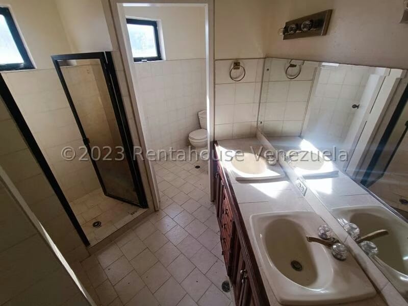Casa (Multipes Niveles) en Venta en Guataparo Country Club, Carabobo - 22