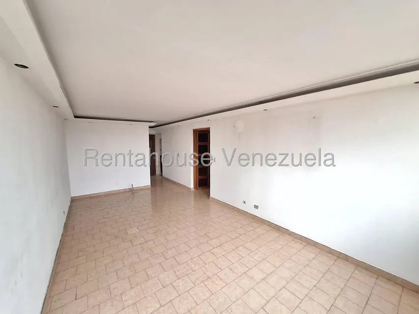 Apartamento (1 Nivel) en Venta en El Parque, Lara - 2