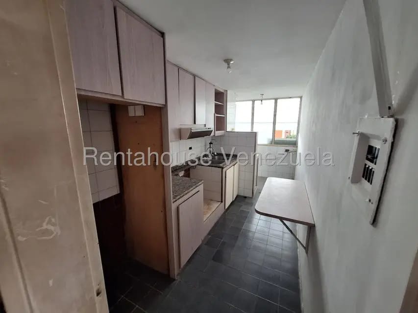 Apartamento (1 Nivel) en Venta en El Parque, Lara - 6