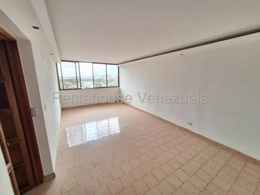 Apartamento (1 Nivel) en Venta en El Parque, Lara - 10