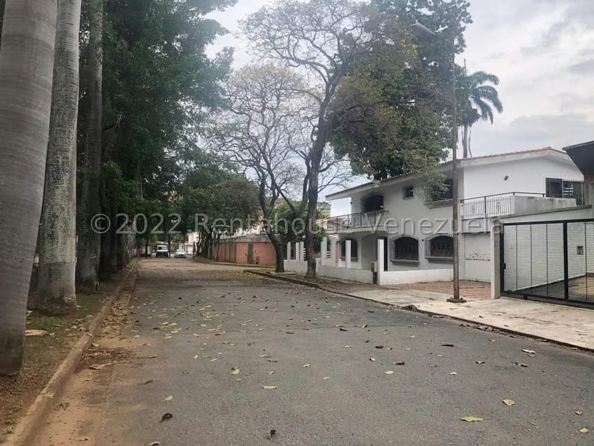 Casa (Multipes Niveles) en Venta en Trigal Sur, Carabobo - 93