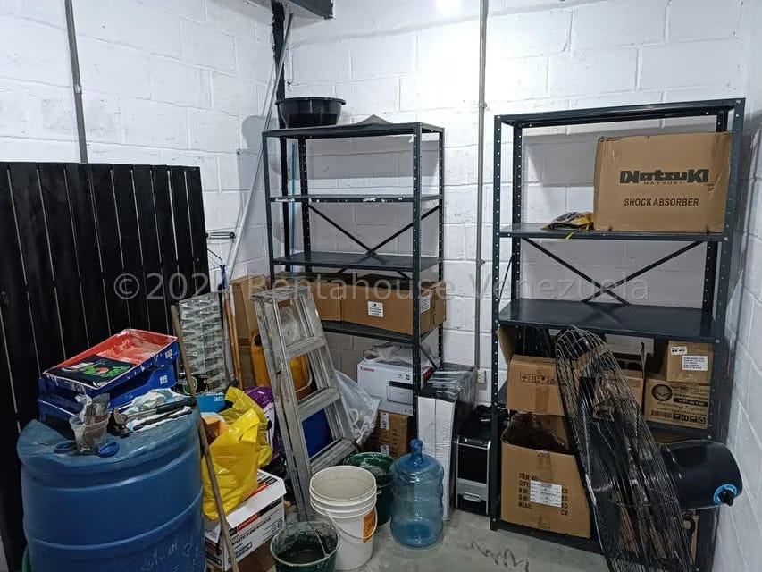 Negocios y Empresas (Automotores) en Venta en San Blas, Carabobo - 22