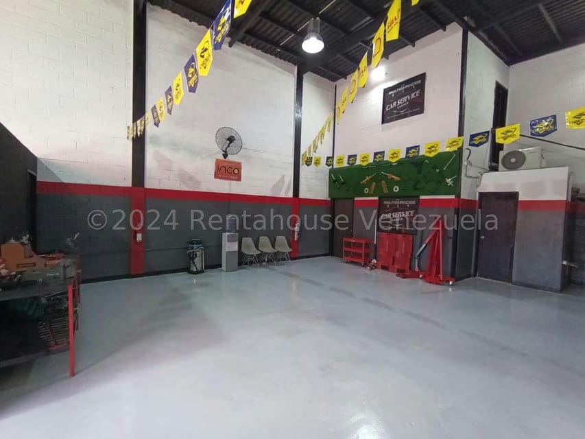 Negocios y Empresas (Automotores) en Venta en San Blas, Carabobo - 4