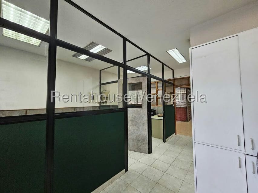 Comercial (Oficina) en Alquiler en Guarenas, Miranda - 13