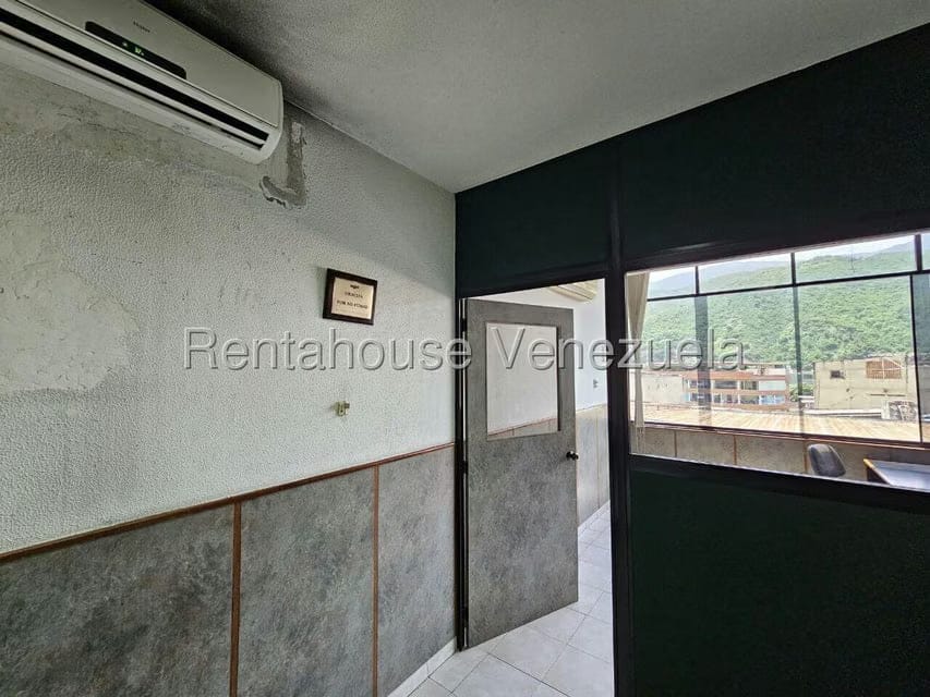 Comercial (Oficina) en Alquiler en Guarenas, Miranda - 14