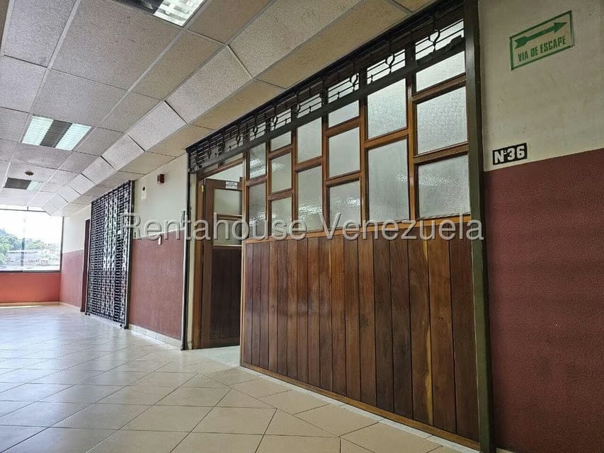 Comercial (Oficina) en Alquiler en Guarenas, Miranda - 4