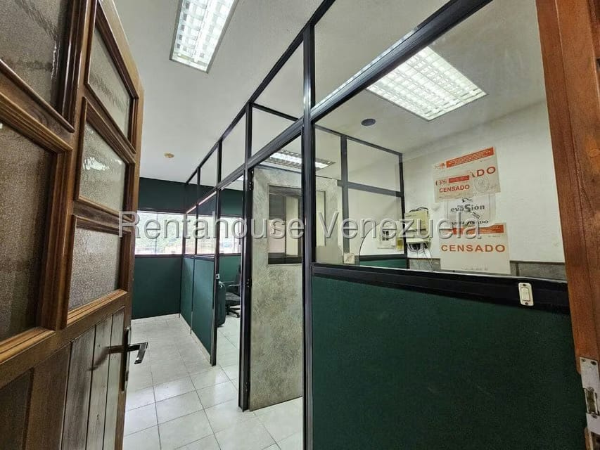 Comercial (Oficina) en Alquiler en Guarenas, Miranda - 6