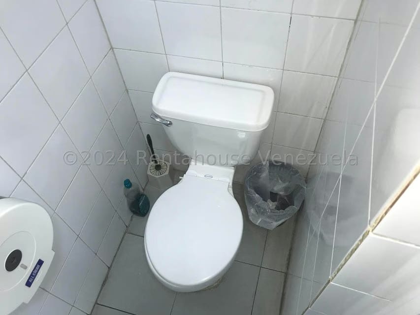 Comercial (Oficina) en Alquiler en Avenida Bella Vista, Zulia - 19