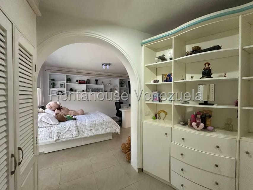 Casa (Multipes Niveles) en Venta en Pan de Azucar, Miranda - 36
