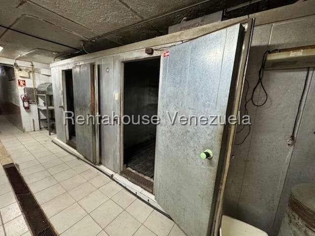 Comercial (Local Comercial) en Venta en El Hatillo, Distrito Metropolitano - 24