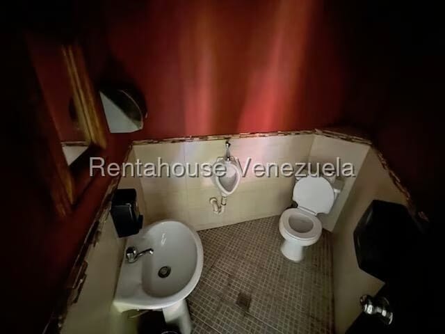 Comercial (Local Comercial) en Venta en El Hatillo, Distrito Metropolitano - 39