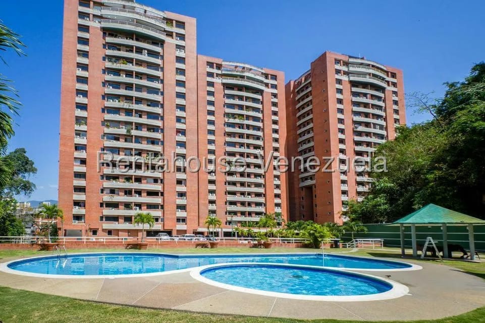 Apartamento (Penthouse) en Venta en Los Chaguaramos, Distrito Metropolitano - 2