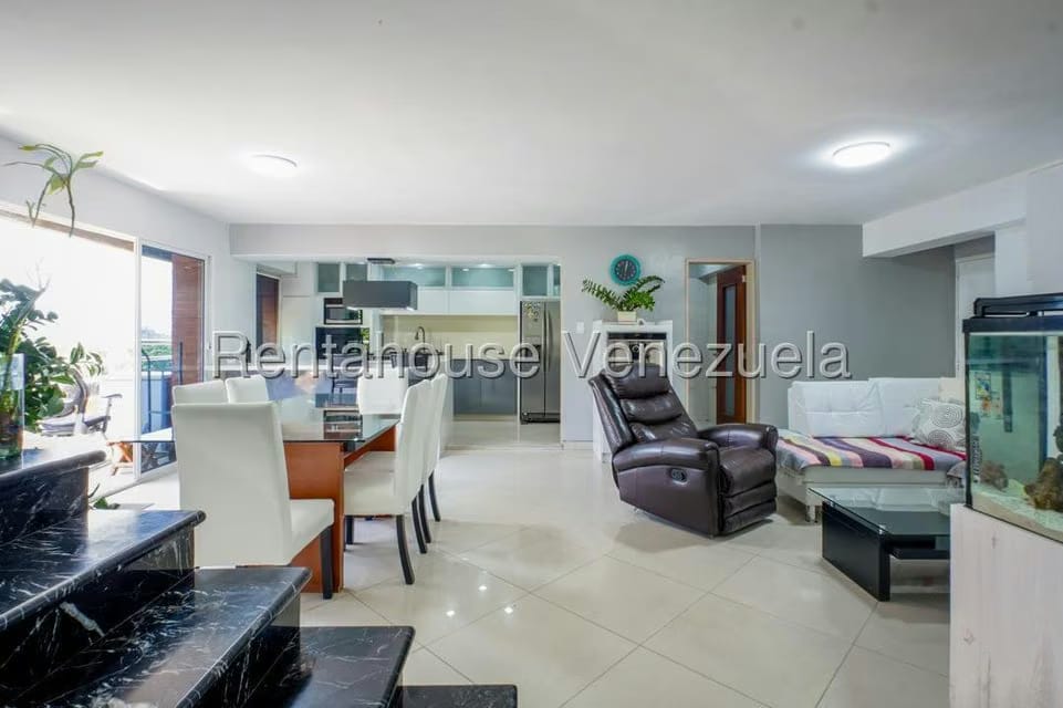 Apartamento (Penthouse) en Venta en Los Chaguaramos, Distrito Metropolitano - 13