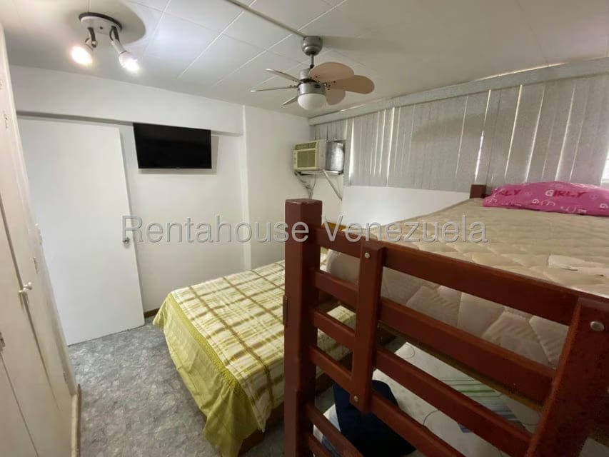 Apartamento (1 Nivel) en Venta en Playa Grande, Vargas - 17