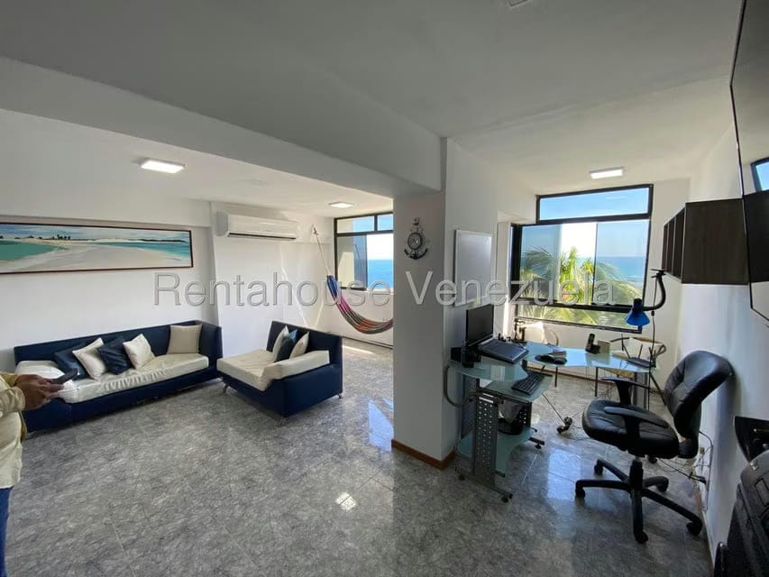 Apartamento (1 Nivel) en Venta en Playa Grande, Vargas - 10