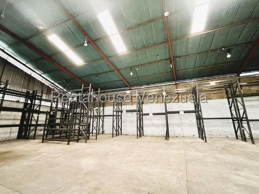 Comercial (Galpon - Deposito) en Alquiler en El Encantado, Distrito Metropolitano - 25
