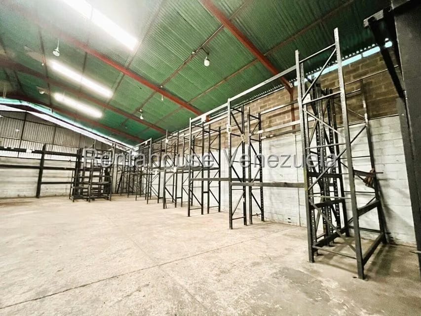 Comercial (Galpon - Deposito) en Alquiler en El Encantado, Distrito Metropolitano - 26