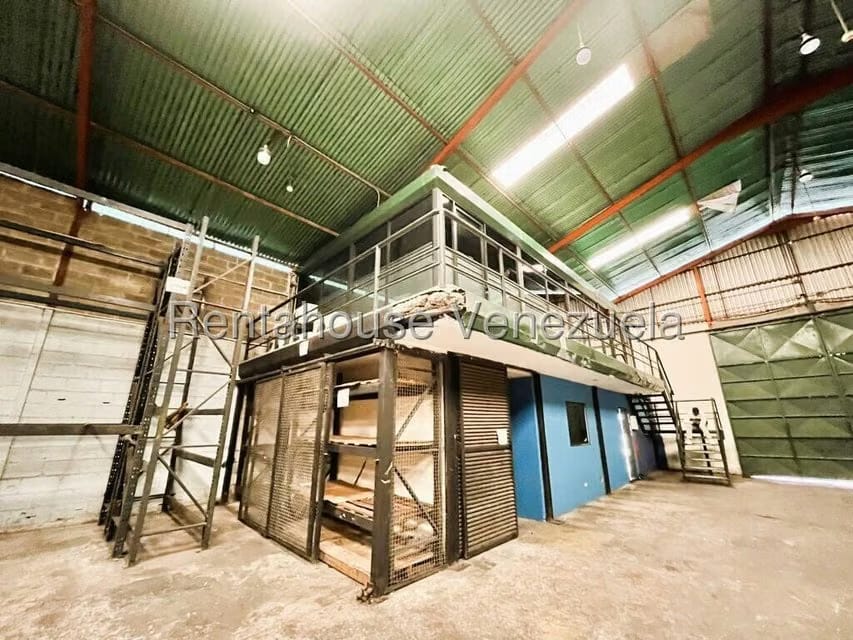 Comercial (Galpon - Deposito) en Alquiler en El Encantado, Distrito Metropolitano - 27