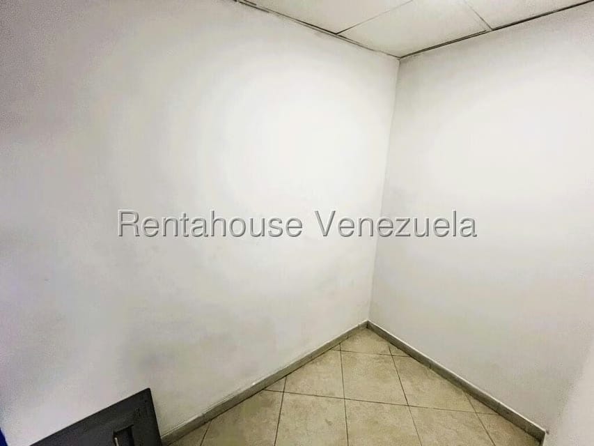 Comercial (Galpon - Deposito) en Alquiler en El Encantado, Distrito Metropolitano - 35