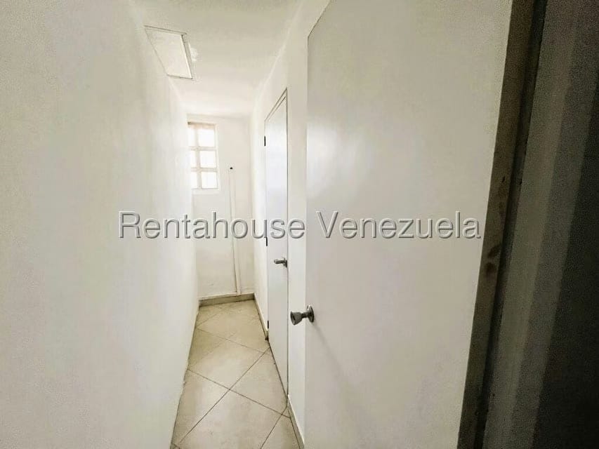 Comercial (Galpon - Deposito) en Alquiler en El Encantado, Distrito Metropolitano - 38