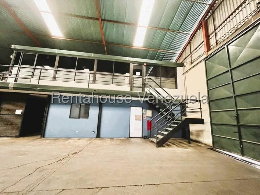 Comercial (Galpon - Deposito) en Alquiler en El Encantado, Distrito Metropolitano - 9