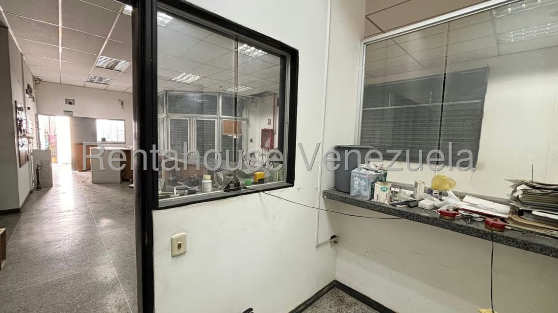 Comercial (Local Comercial) en Venta en Centro, Lara - 28