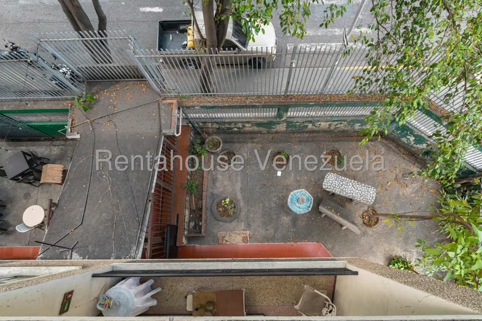 Comercial (Local Comercial) en Venta en Parroquia San Jose, Distrito Metropolitano - 25