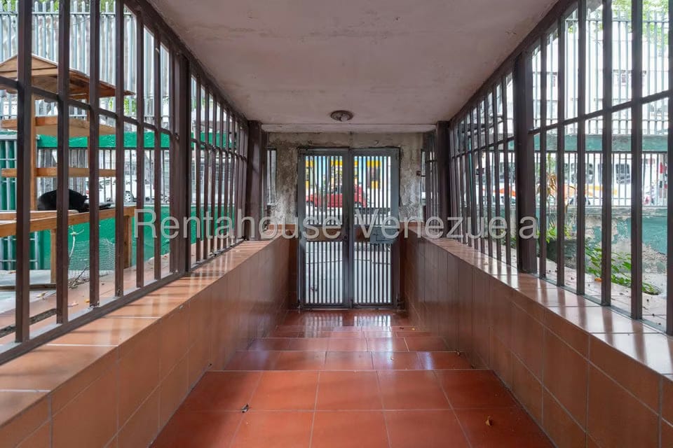 Comercial (Local Comercial) en Venta en Parroquia San Jose, Distrito Metropolitano - 9