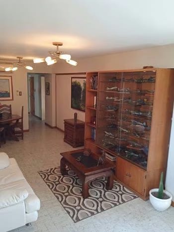 APARTAMENTO EN VENTA URB EL PARRAL - 2