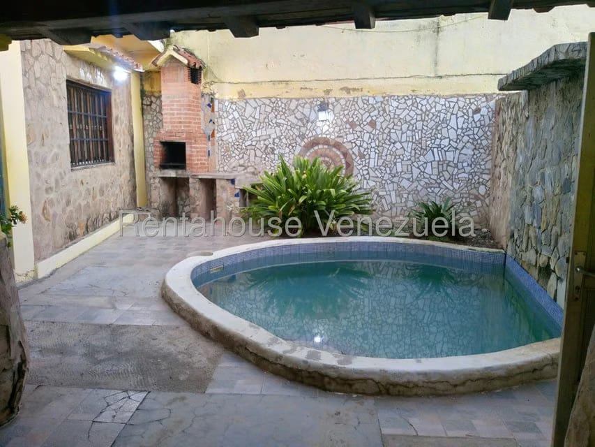 Comercial (Posada) en Venta en Playa Norte, Falcon - 12