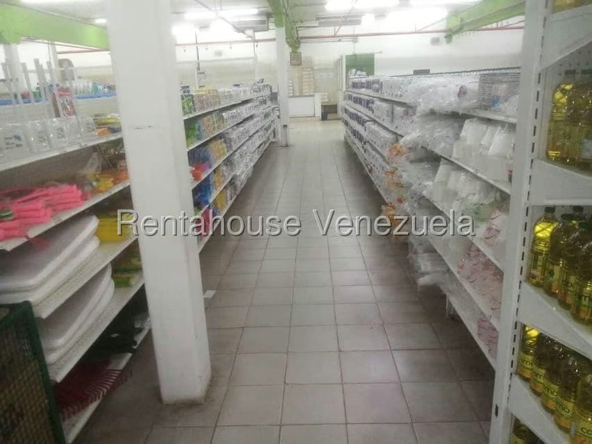 Comercial (Local Comercial) en Venta en Paraguachi, Nueva Esparta - 12
