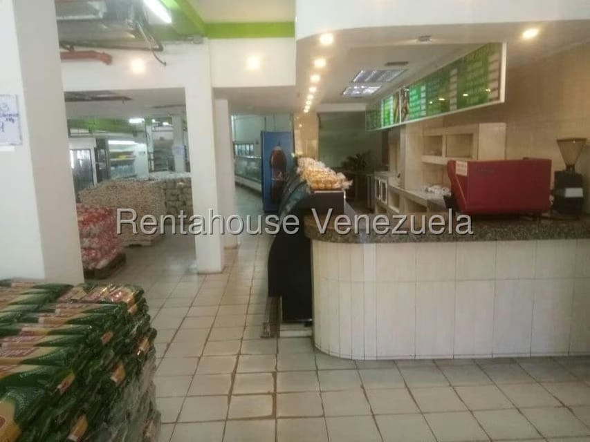 Comercial (Local Comercial) en Venta en Paraguachi, Nueva Esparta - 3