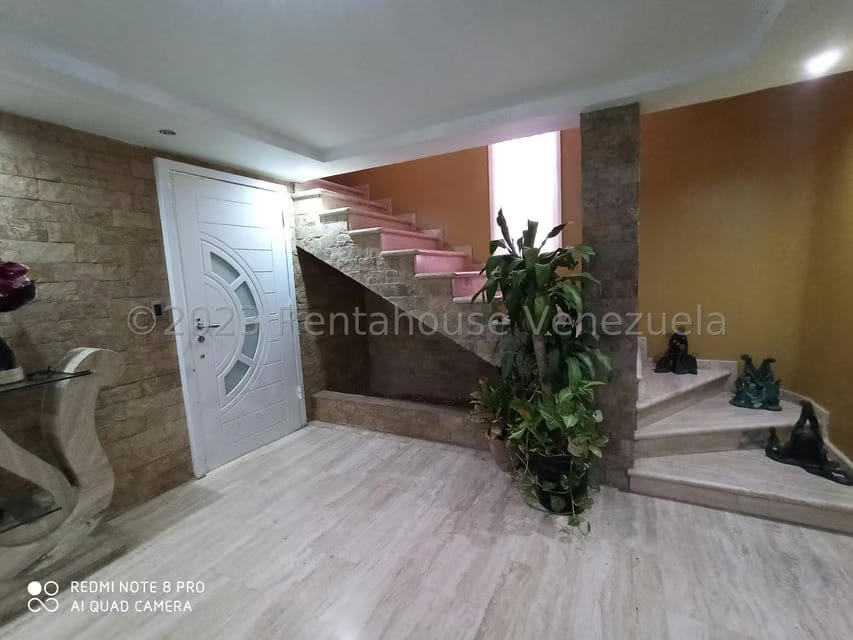 Townhouse (Multiples Niveles) en Venta en Santa Rosalia, Aragua - 11