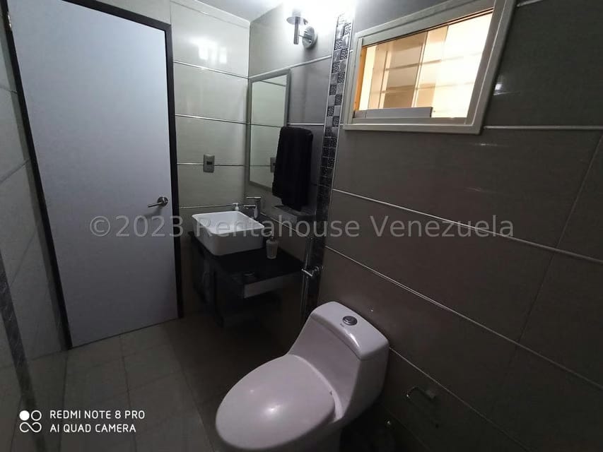 Townhouse (Multiples Niveles) en Venta en Santa Rosalia, Aragua - 19