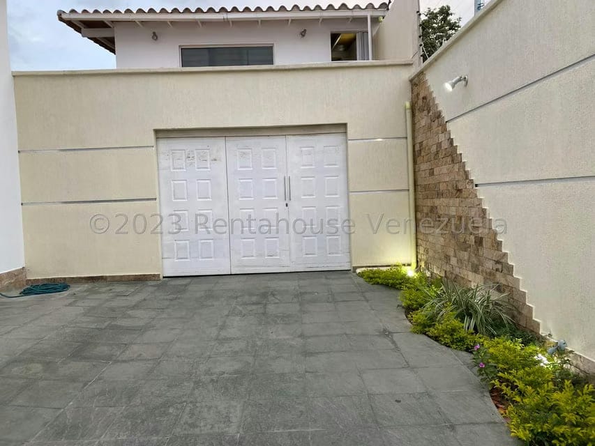 Townhouse (Multiples Niveles) en Venta en Santa Rosalia, Aragua - 3