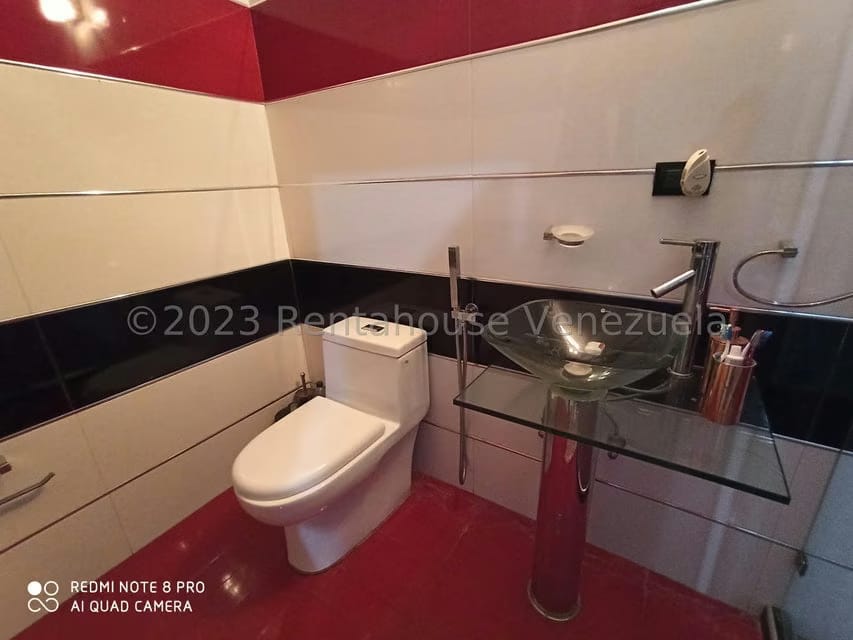 Townhouse (Multiples Niveles) en Venta en Santa Rosalia, Aragua - 36
