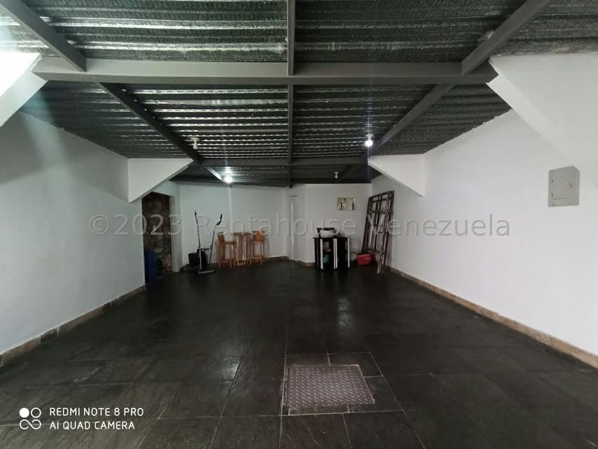 Townhouse (Multiples Niveles) en Venta en Santa Rosalia, Aragua - 5