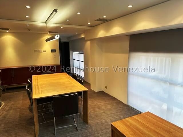 Comercial (Oficina) en Venta en El Rosal, Distrito Metropolitano - 5