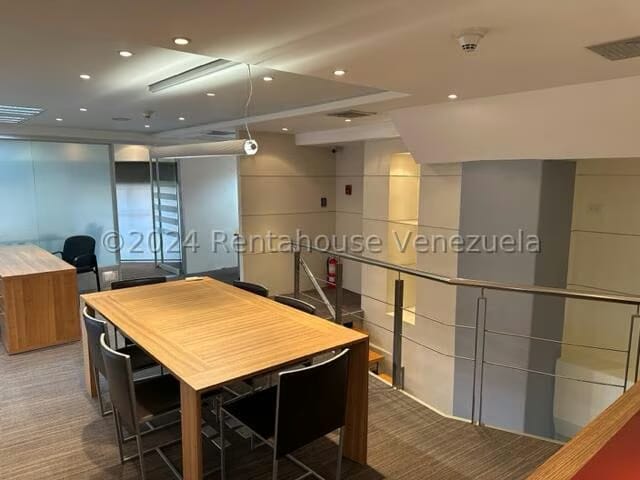 Comercial (Oficina) en Venta en El Rosal, Distrito Metropolitano - 9