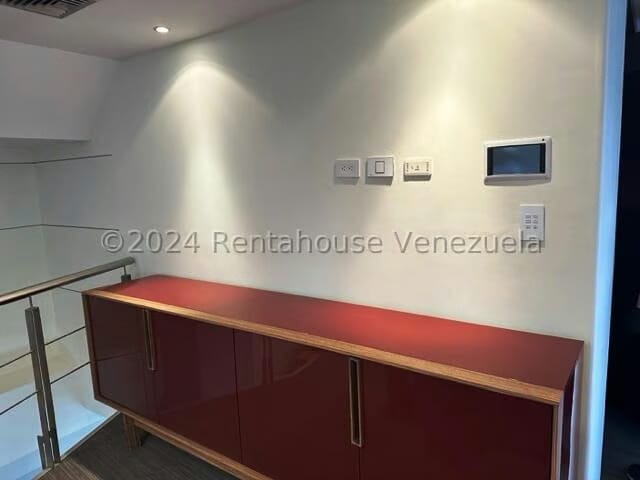 Comercial (Oficina) en Venta en El Rosal, Distrito Metropolitano - 10