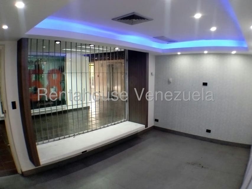 Comercial (Local Comercial) en Alquiler en Los Ruices, Distrito Metropolitano - 11